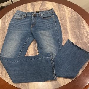 Levi's 515 Bootcut Jeans Stretch 10.5" Rise 31.5" Inseam Med Wash